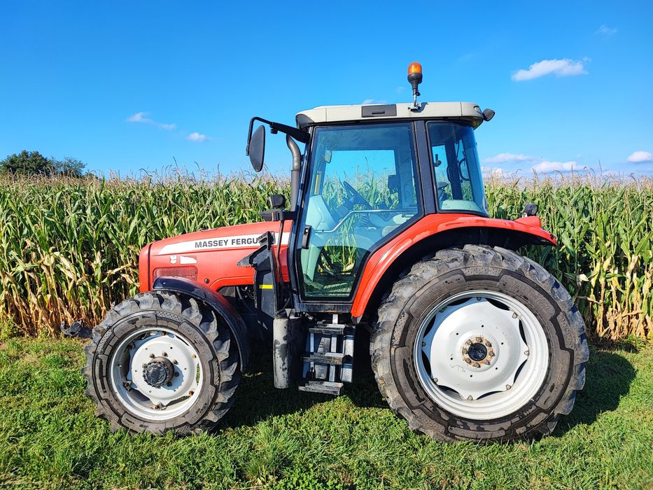 Massey Ferguson 6460 tuz tur faucheux pneumatyka Niemiec Arion