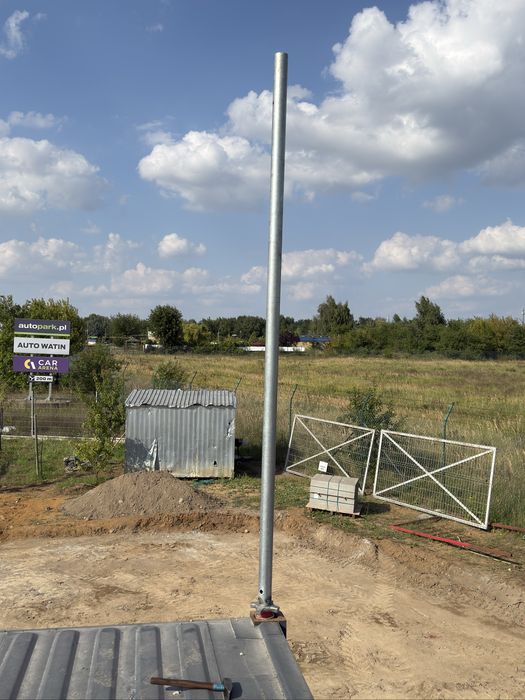 Słup maszt oświetleniowy do kamer kontener morski