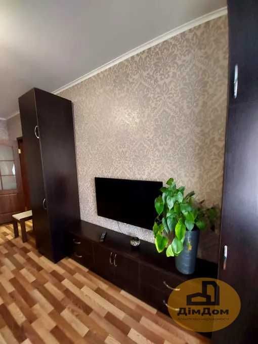 Продам 1-к., Єлизавети Чавдар 34 , Дарницький р-н.