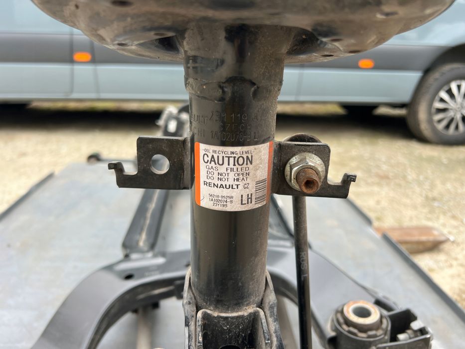 renault megane v e tech zawieszenie tylne zwrotnica belka wózek tylna