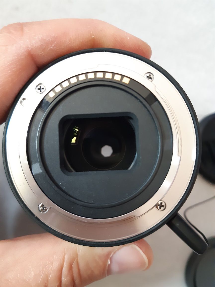 Obiektyw Sony E PZ 10-20 mm f/4 G + filtry UV i VND Idealny do vlogów