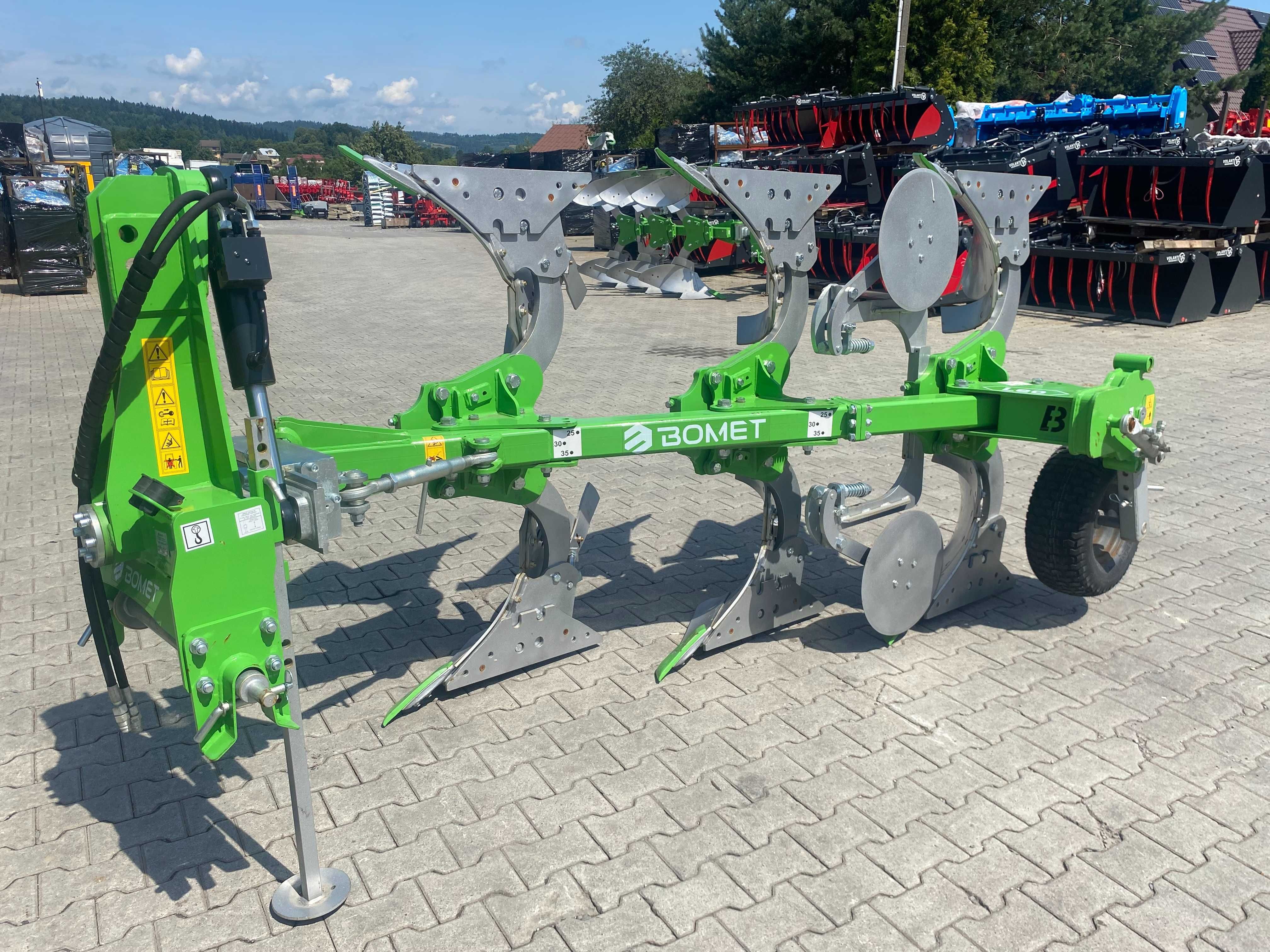 Pług obracalny Leo Bomet 2+1