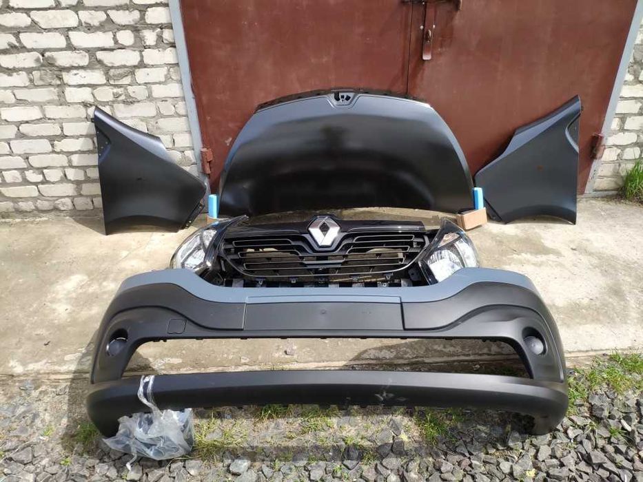 Окулярник передня панель Рено трафік опель віваро trafic 2014-2024р