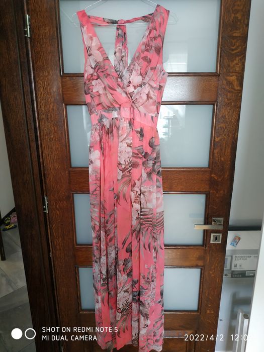 Sukienka długa w kwiaty