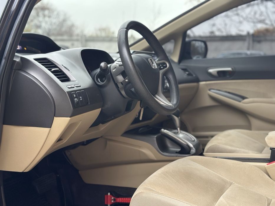 Honda Civic 1.3 гибрид