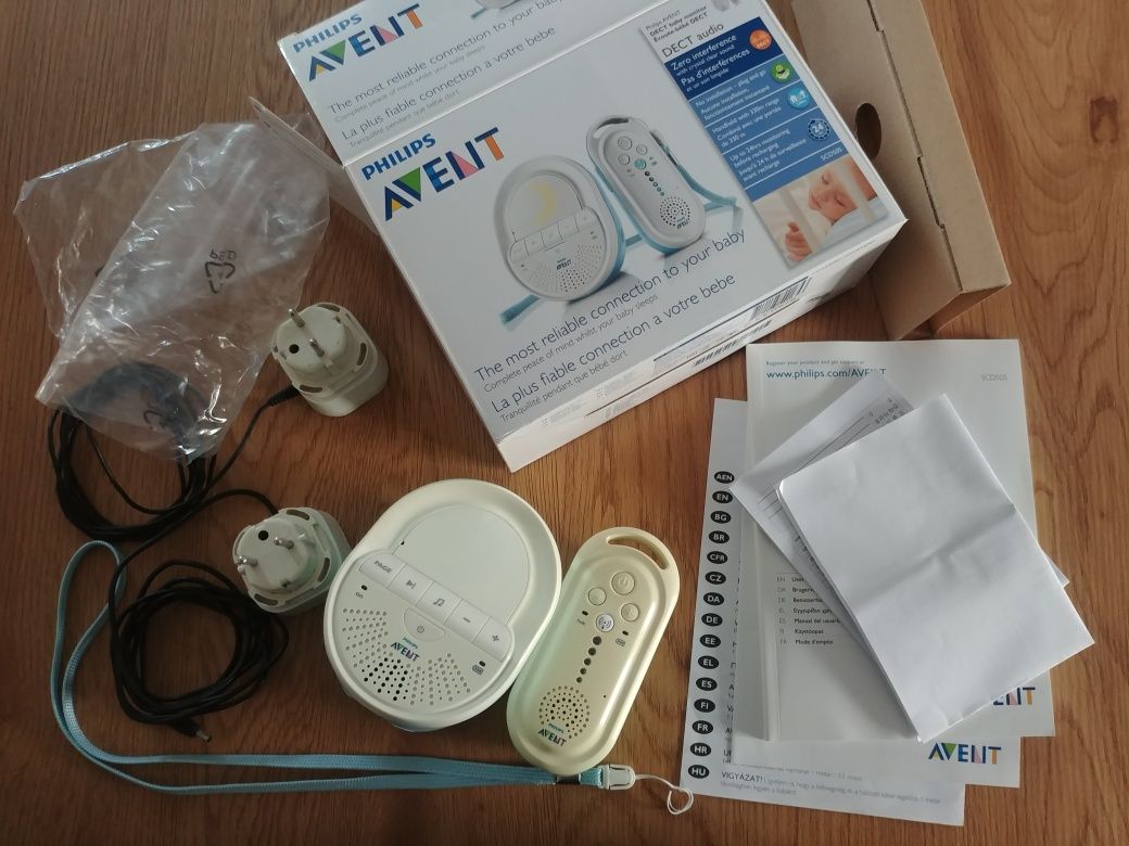 Niania elektroniczna Philips AVENT Dect SCD505