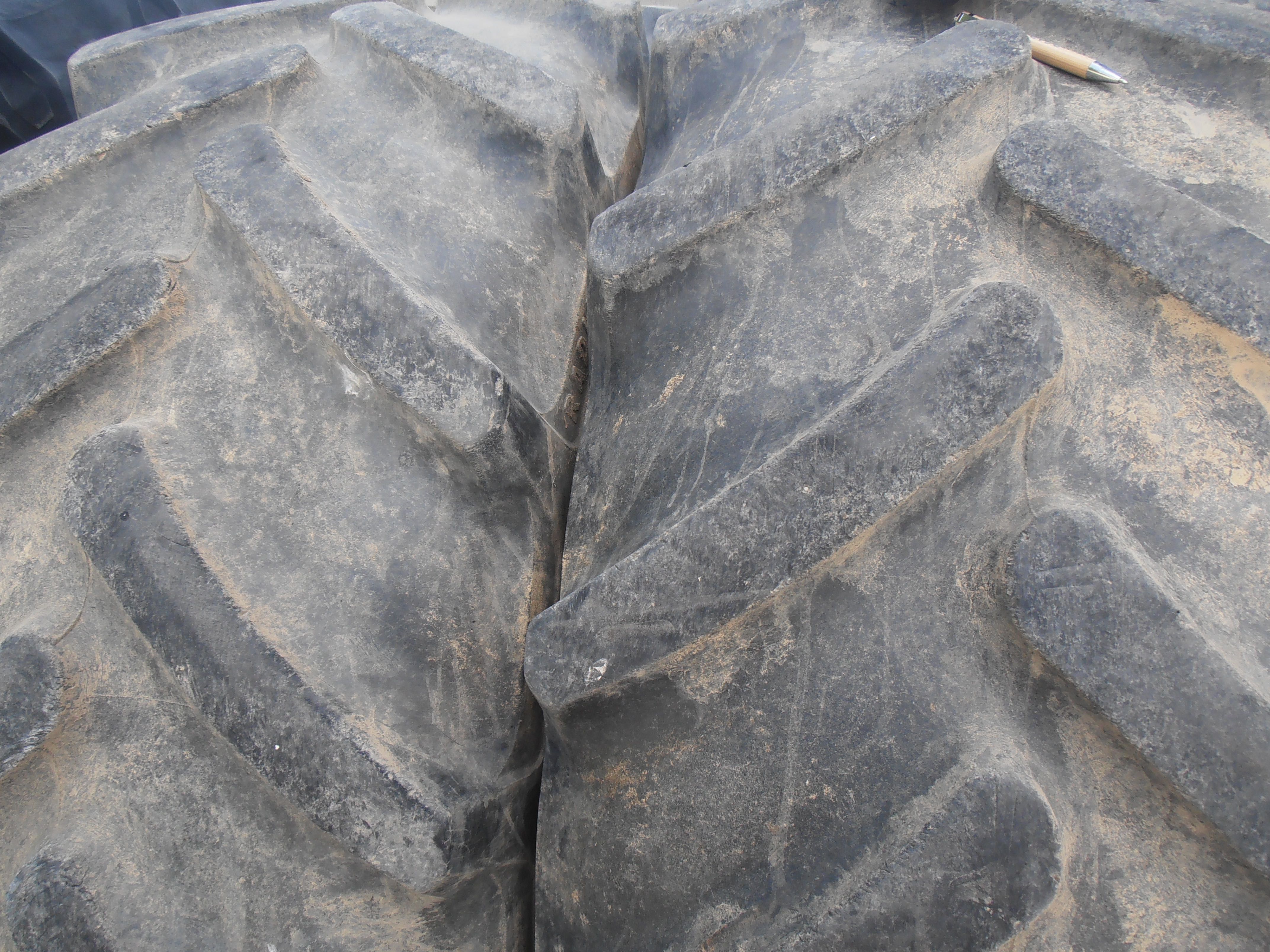 Opony 480/70 R-34