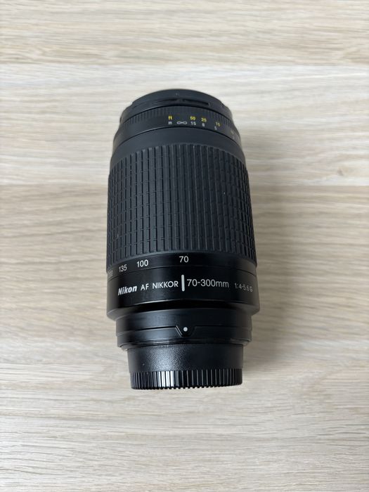 Nikon AF NIKKOR 70-300mm 1:4-5.6 G (mocowanie Nikon F)