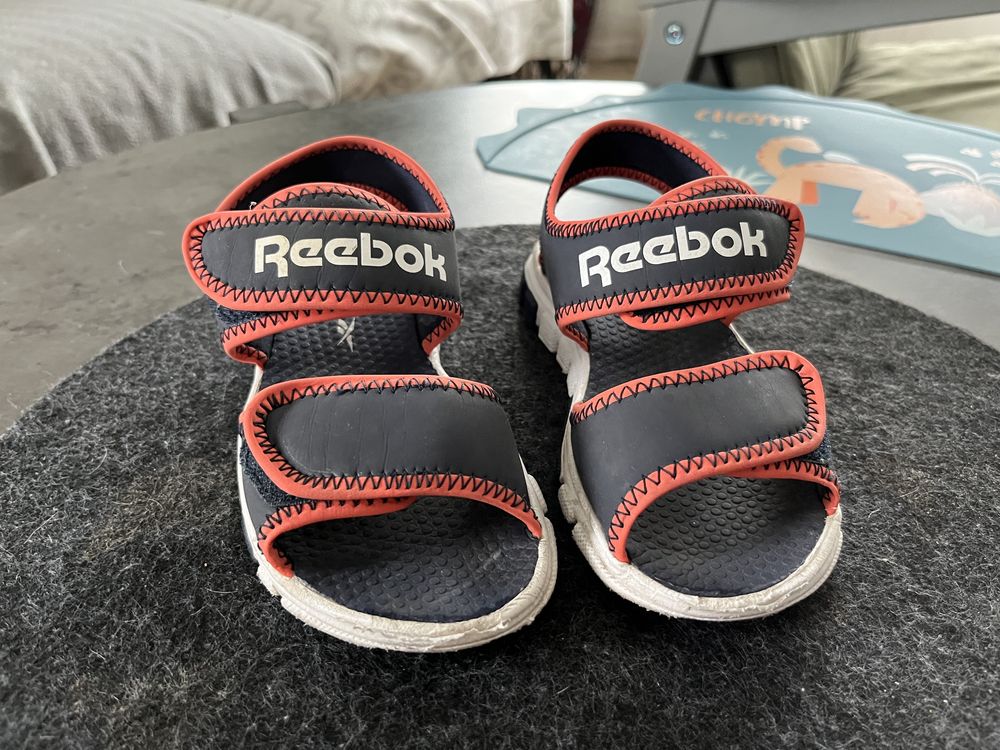 Sandaly Reebok 27,5