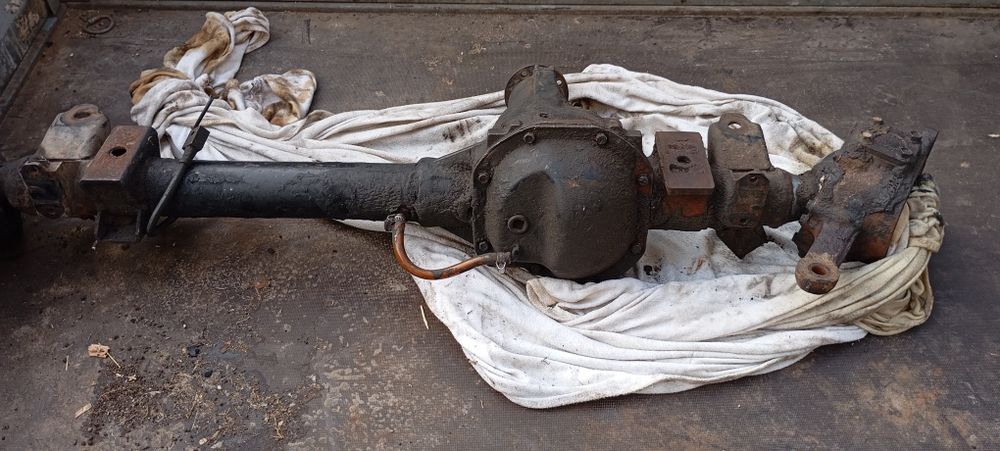 Most przedni Nissan Patrol K260 przelorzenia 5.14