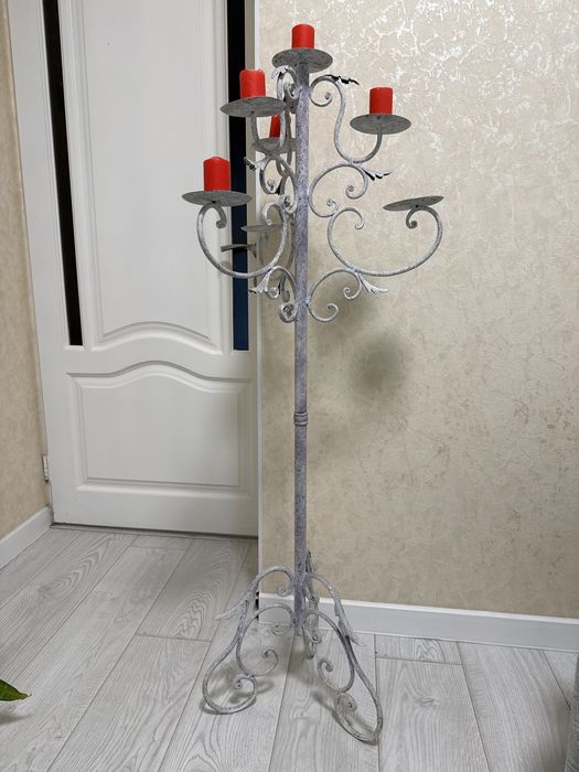 Подсветчник стильний