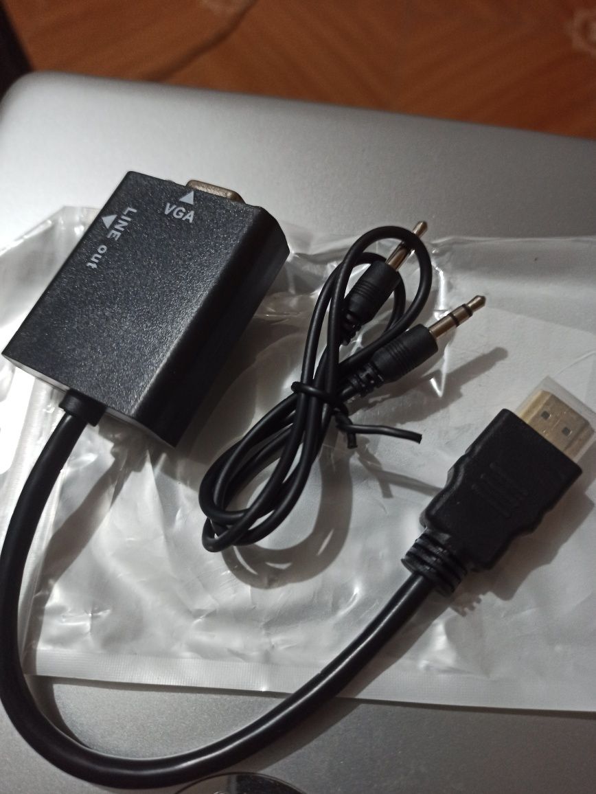 Vendo Conversor HDMI - VGA NOVO
Entrego em mão na zona de Leiria e Mar