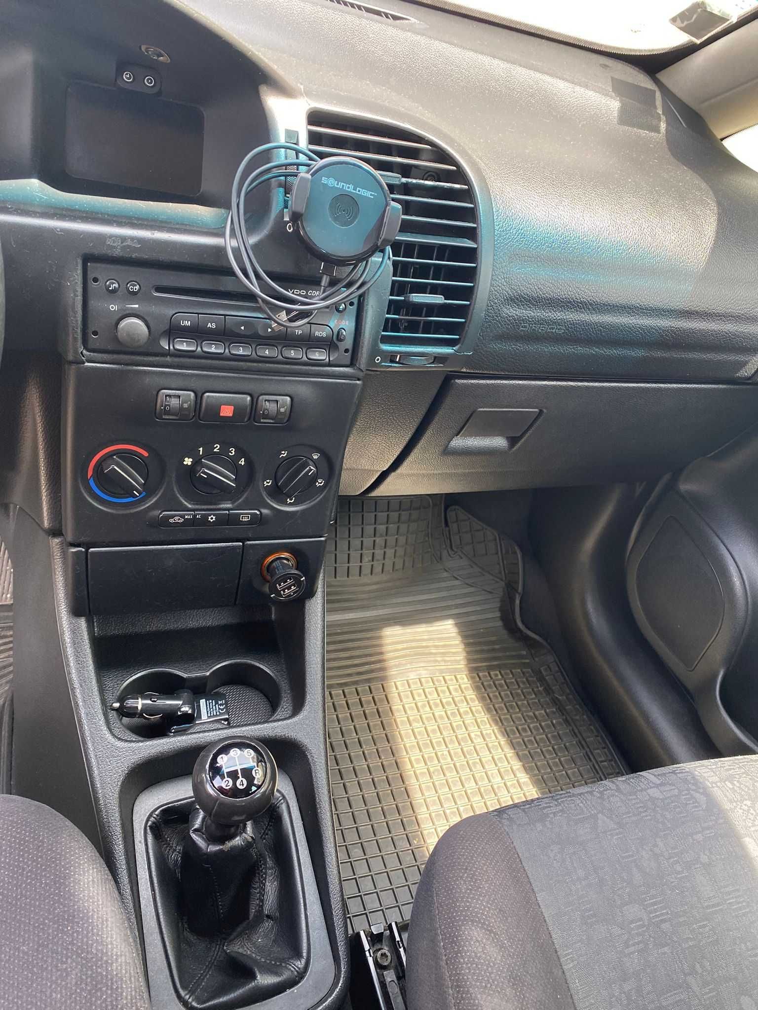 Opel Zafira 2.2 dti 7 lugares