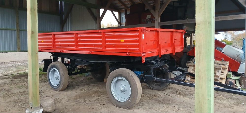 Przyczepa wywrotka Autosan D47, na trzy strony