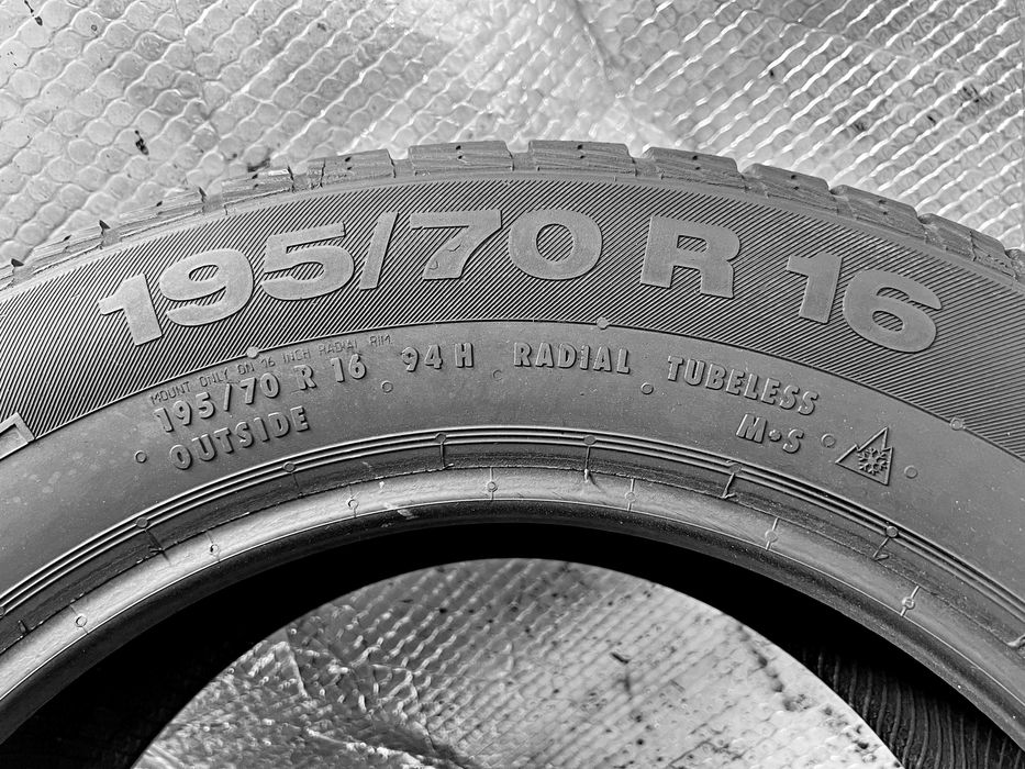 Шини Б/в 195.70.16 комплект Continental