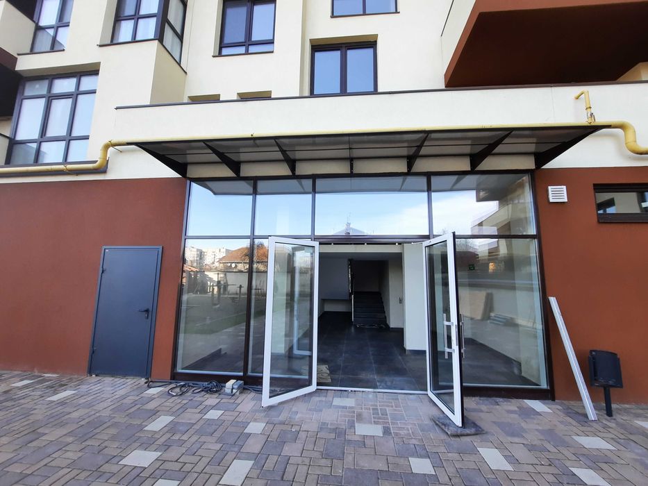 Продаж 2-х кім. квартира 68.5 м.кв. м.Стрий від Забудовника