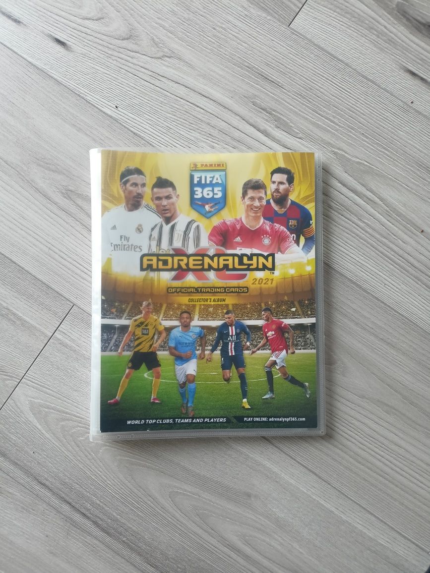 Karty piłkarskie adrenalyn xl FIFA365 na rok 2021