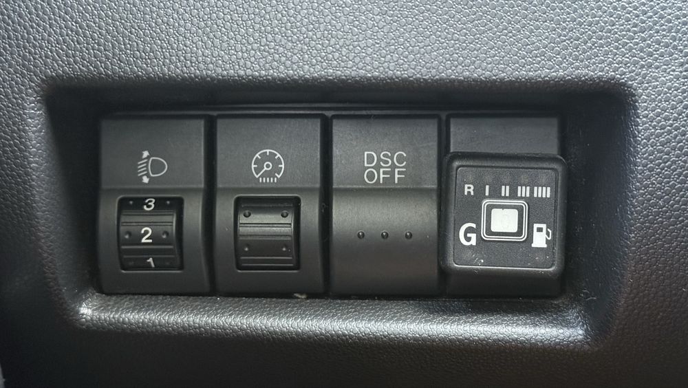 Mazda 3, 1.6 газ/бенз, АВТОМАТ, обслужена, в родной краске