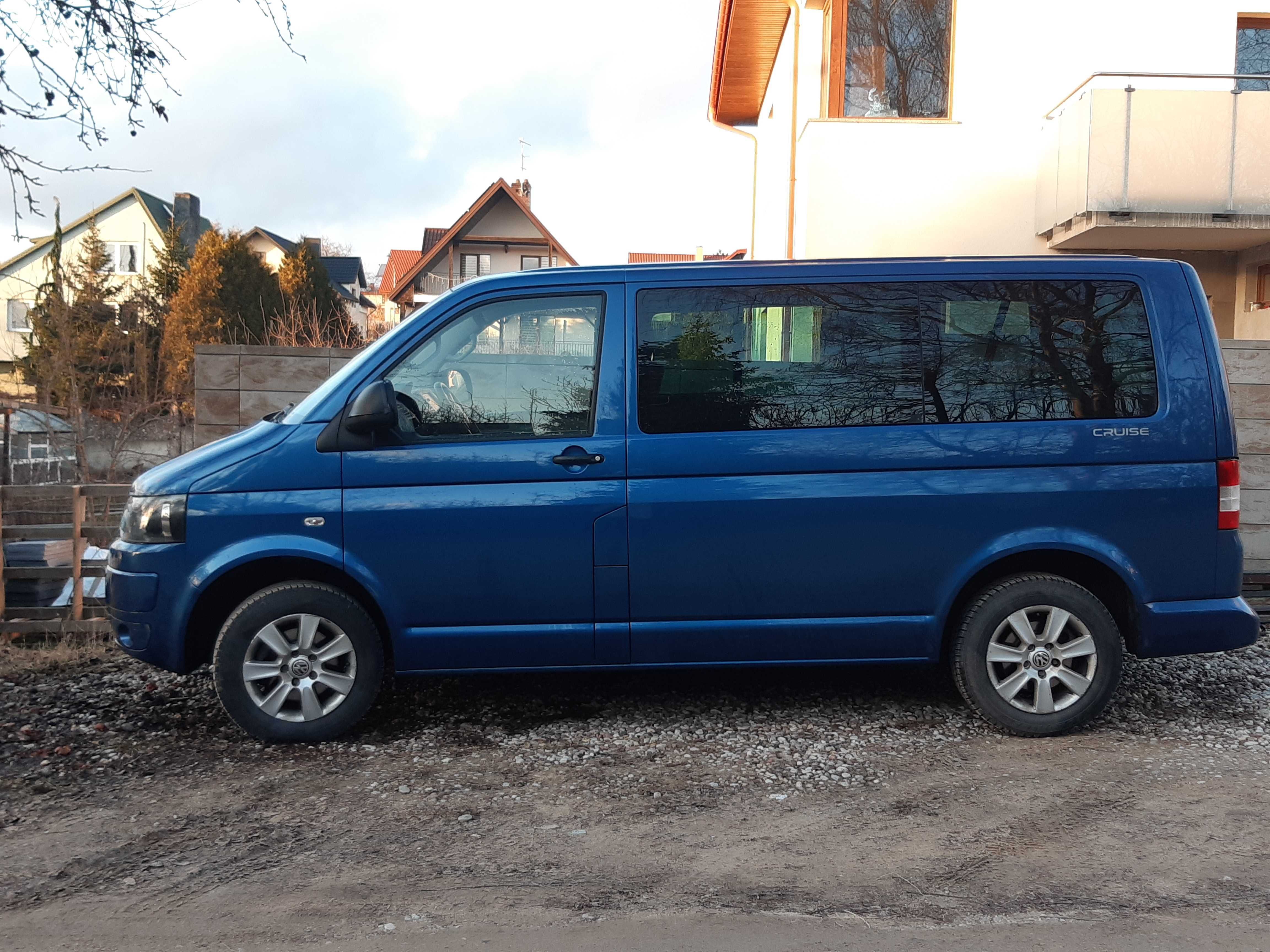 Volkswagen T5 transporter