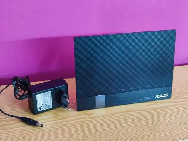 Asus DSL-N17U Wireless N300 ADSL/VDSL Modem Router