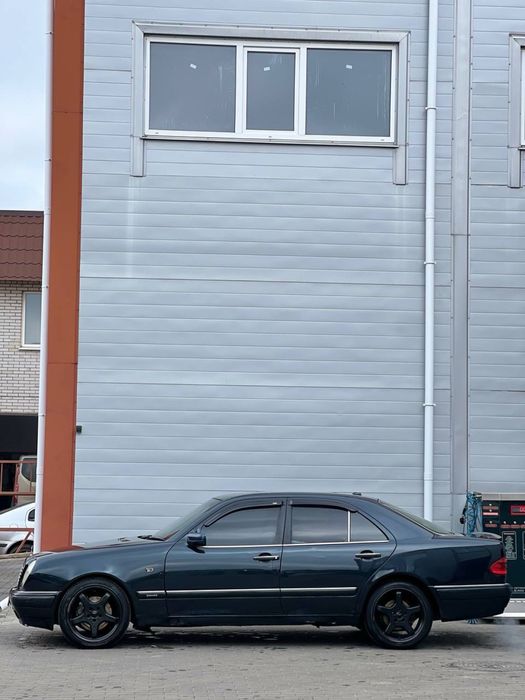 Продам Mercedes benz e430 w210 ГАЗ