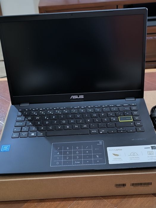 Portátil ASUS VivoBook E410MA