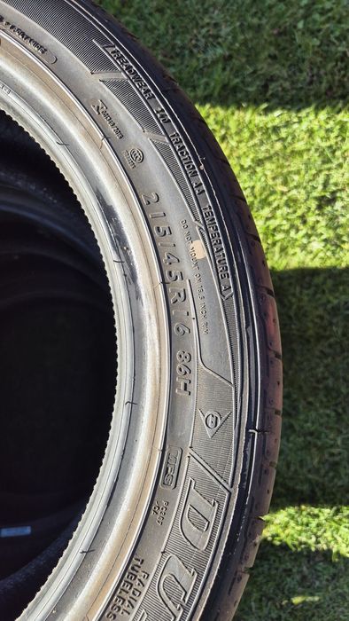 Opony letnie Dunlop 215/45 R16
