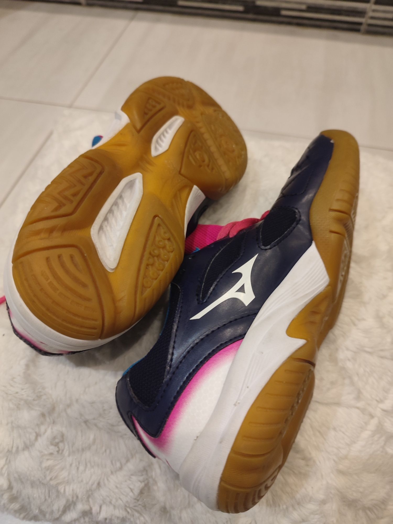 Buty halowe dziewczęce Mizuno