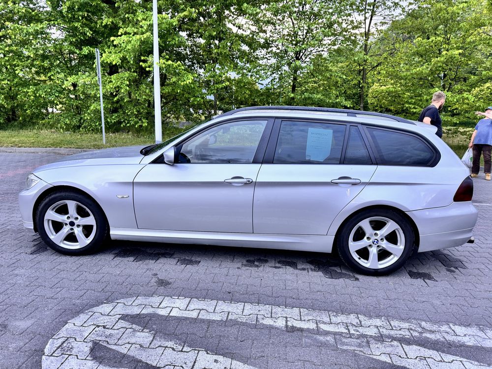 BMW E91 2.0D polift