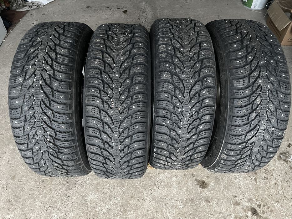 Шини резина Nokian Hakkapeliitta 9 SUV 235/60 R18 107T