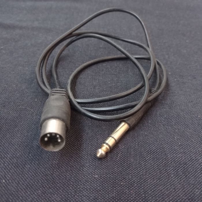 Шнур Кабель для гитары, микрофона Sound King 2.3 и 2.5 м.