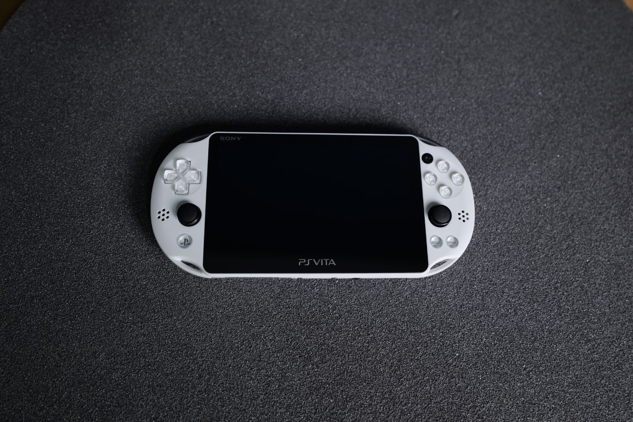 Sony PS VITA Slim