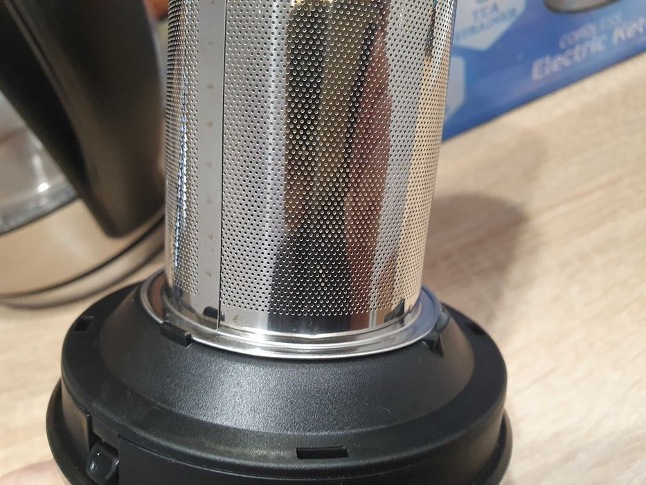 Czajnik Bezprzewodowy Szklany 1.8L Reg. Temp. 40-100°C LED Sitko ForMe