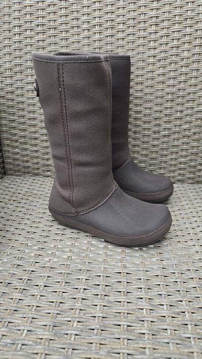 Зимові чоботи crocs j2 -33/34