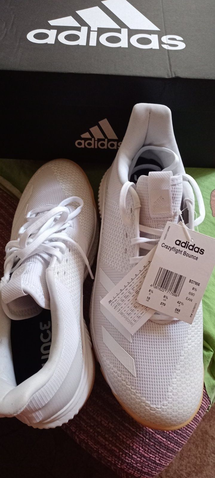 Кроссовки adidas Bd7906