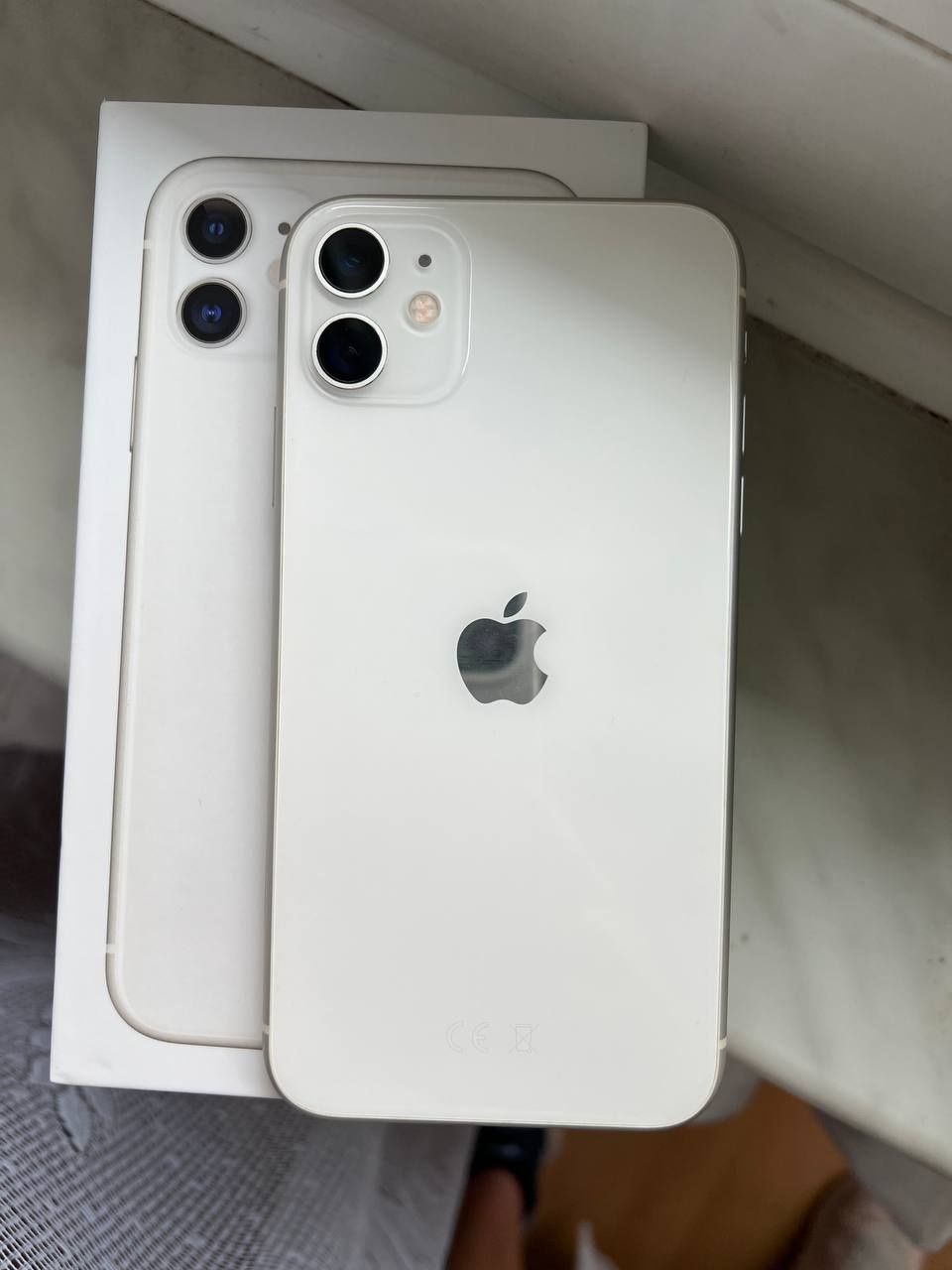 iPhone Айфон 11 (64 Гб) Rsim