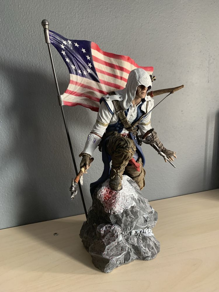 Assassin’s Creed 3 Figurka Connor Rises Freedon Edition