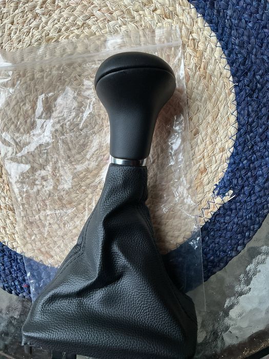 Ручка чохол кожух ручки коробки Audi A5 A4L Q5 B8 B8PA B9 вантажівок