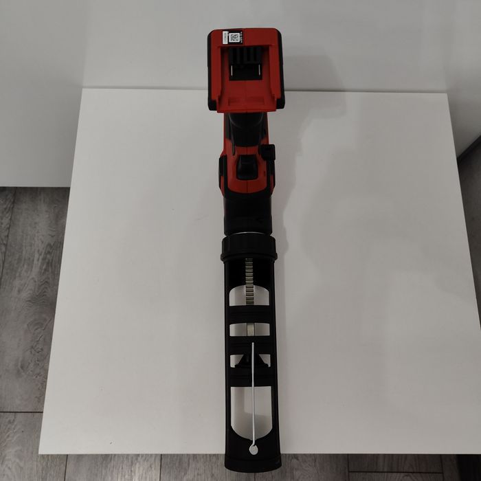 Akumulatorowy pistolet do silikonu kleju Einhell TE-SG 18/10 Li Solo