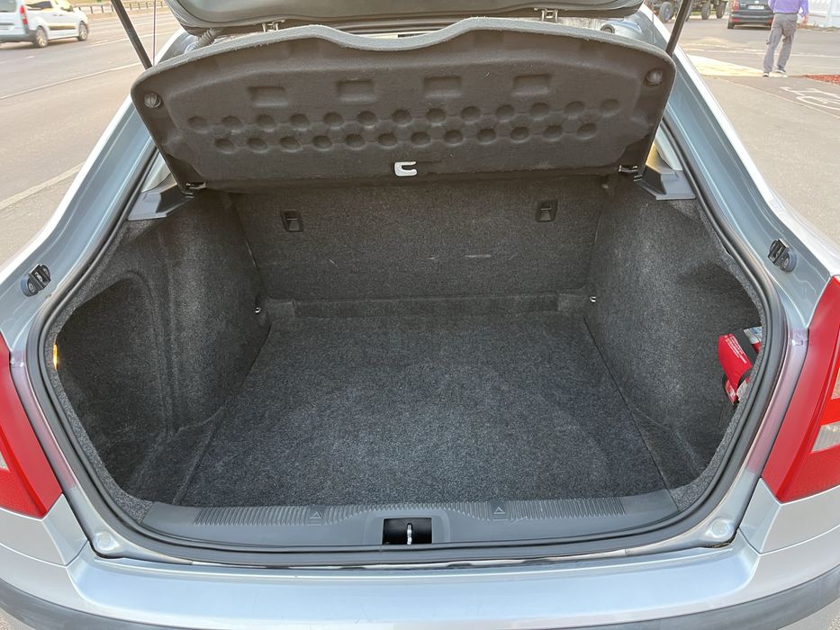Skoda Octavia A5 1.6 газ/бензин