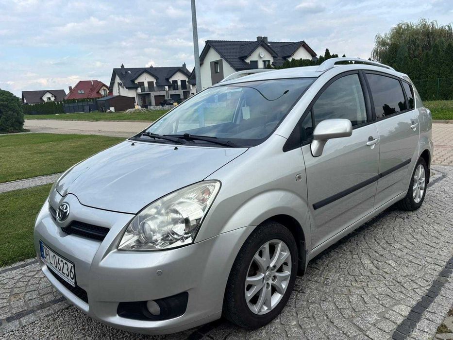 Toyota Corolla Verso 2008 r