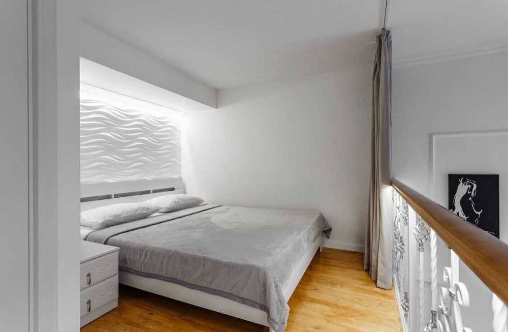 Квартира Аренда посуточно  в Центре Дерибасовская 2-х уровневая