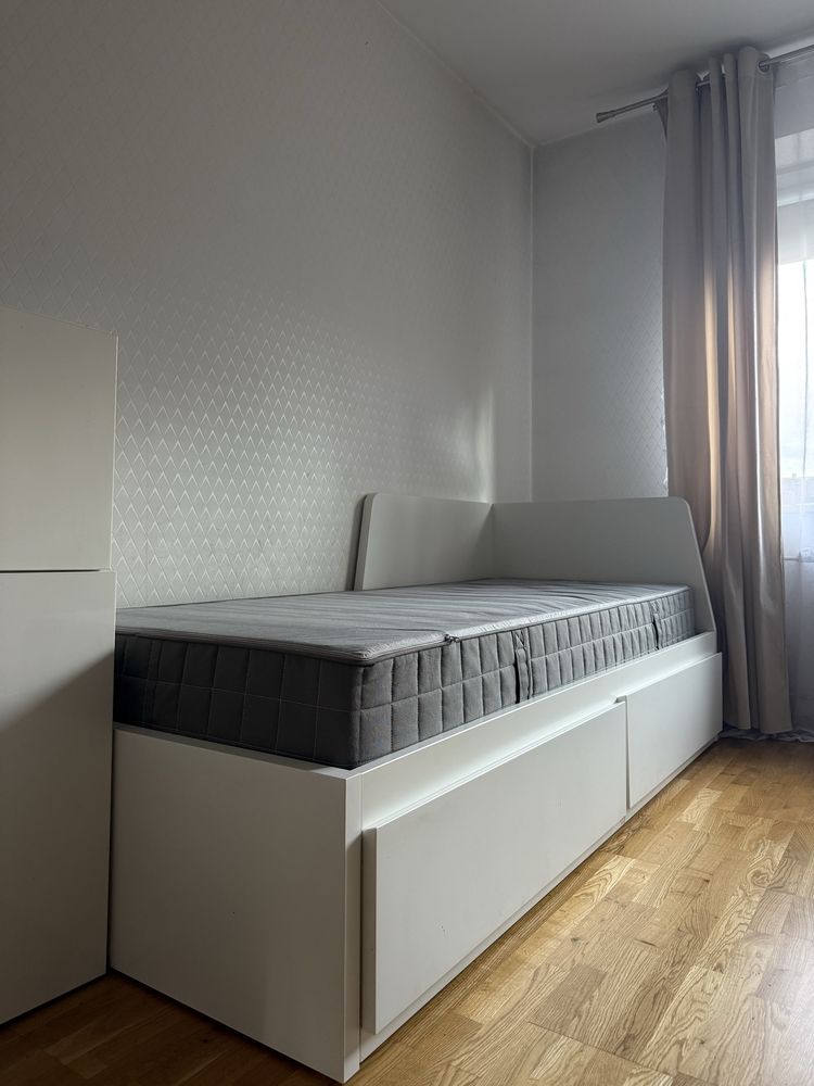 Łóżko białe IKEA 80x200cm - pomieści 2 materace