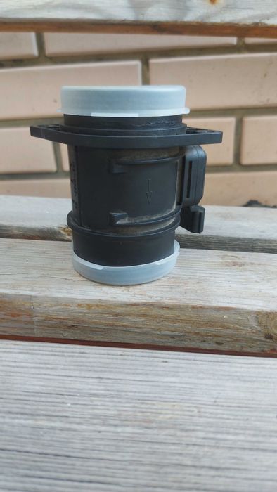 Автозапчасти  расходометр воздуха