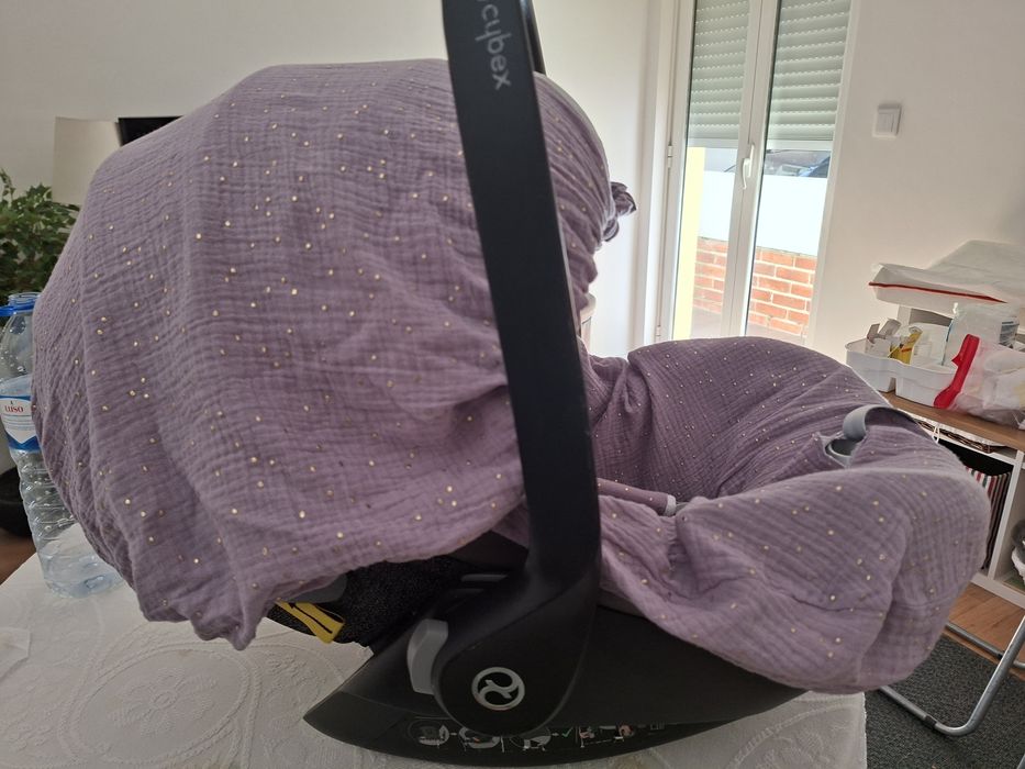 Capa e protecção de ovo para bebé