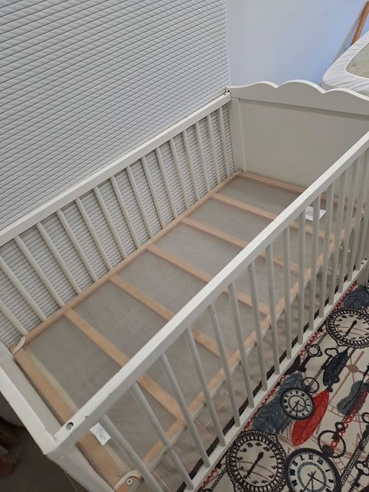 Berço bebe IKEA usado