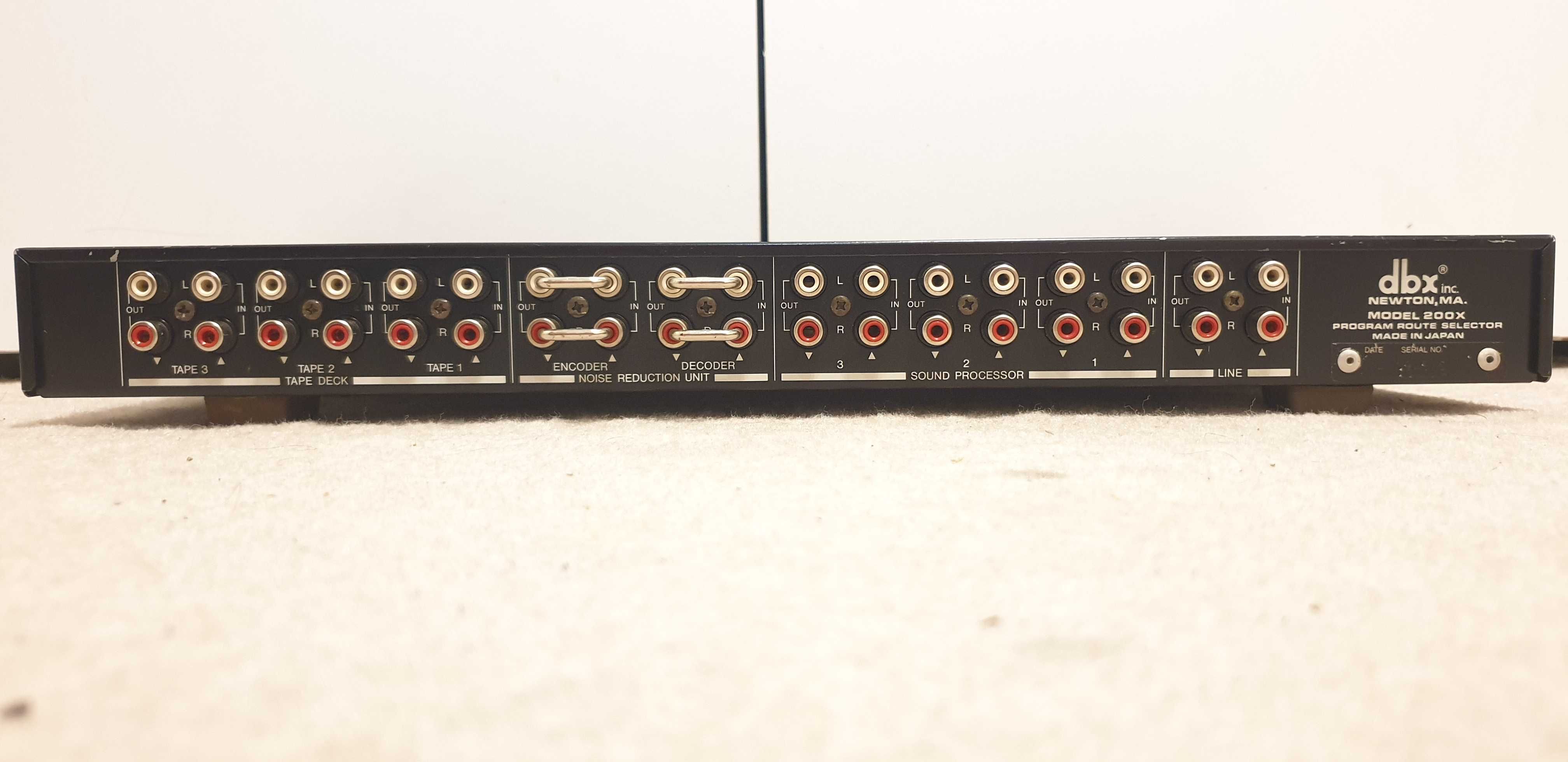 DBX inc. Model 200X, rozdzielacz magnetofonowy Tape Selector Swich