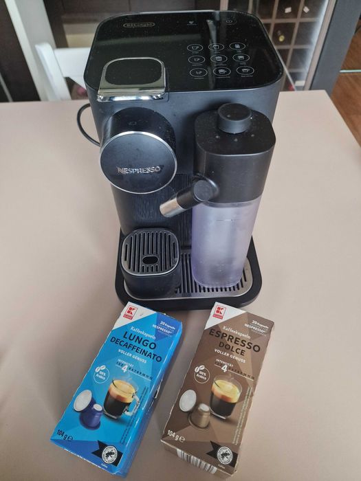 Ekspres DELONGHI  model EN650.B - OKAZJA !!!