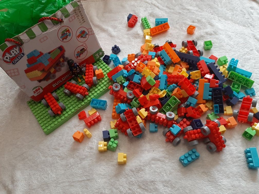 Дитячий конструктор Play create, lego 3+