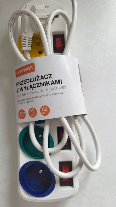 Przedłuzacz z wyłacznikami